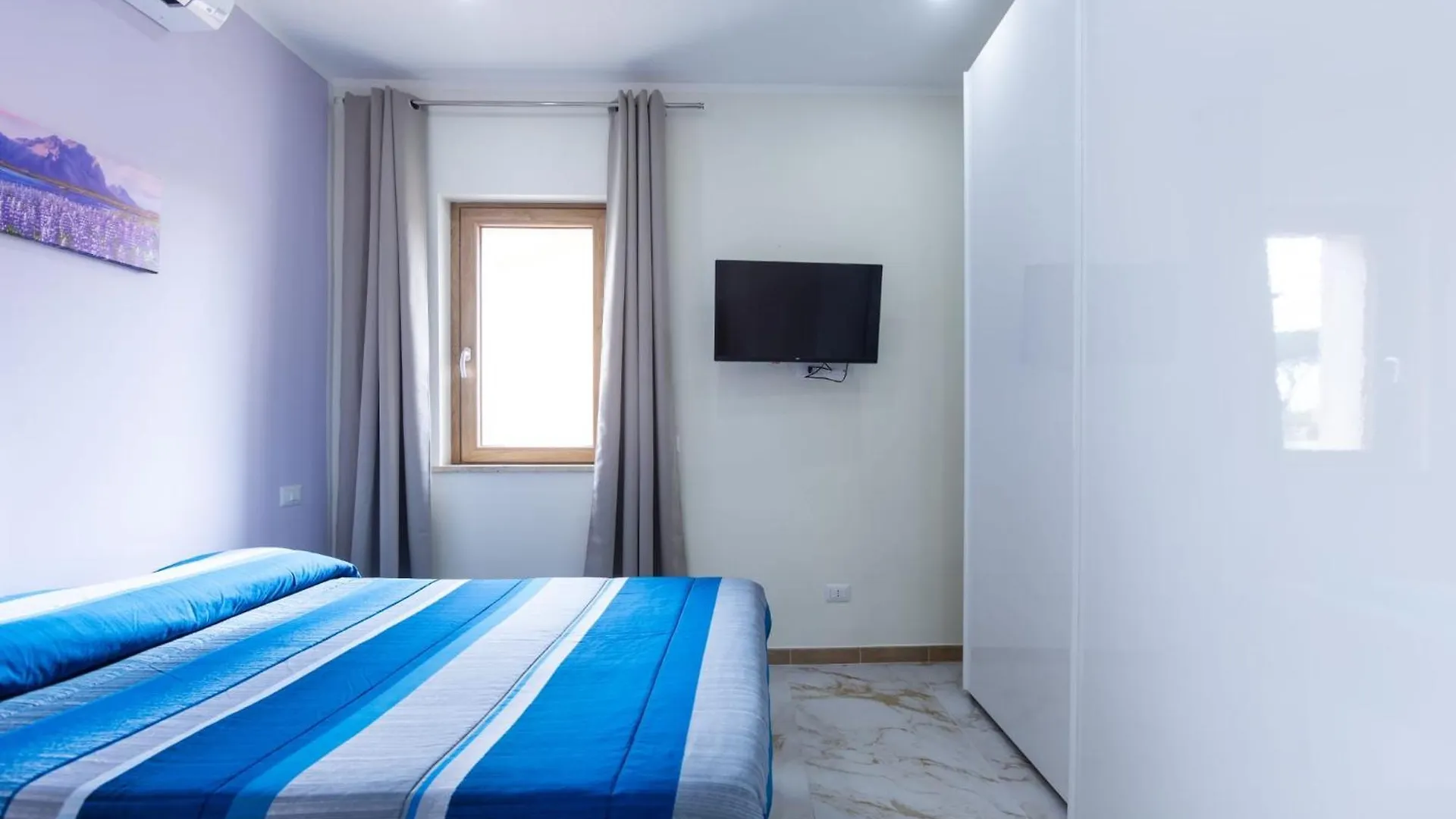 Antonella Home In Rome
